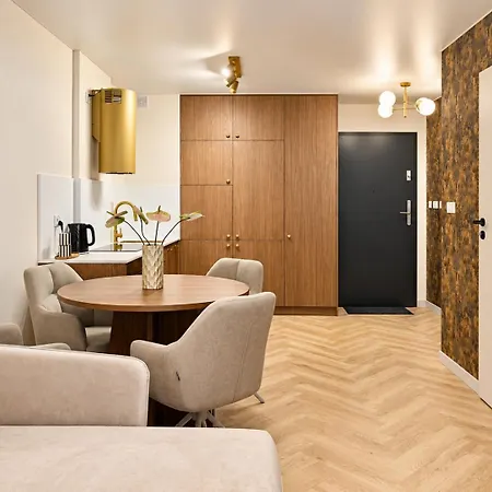 Premium Agosto Ii Centrum -parking, Fv, Srodmiescie, Piotrkowska, Manekin Apartment